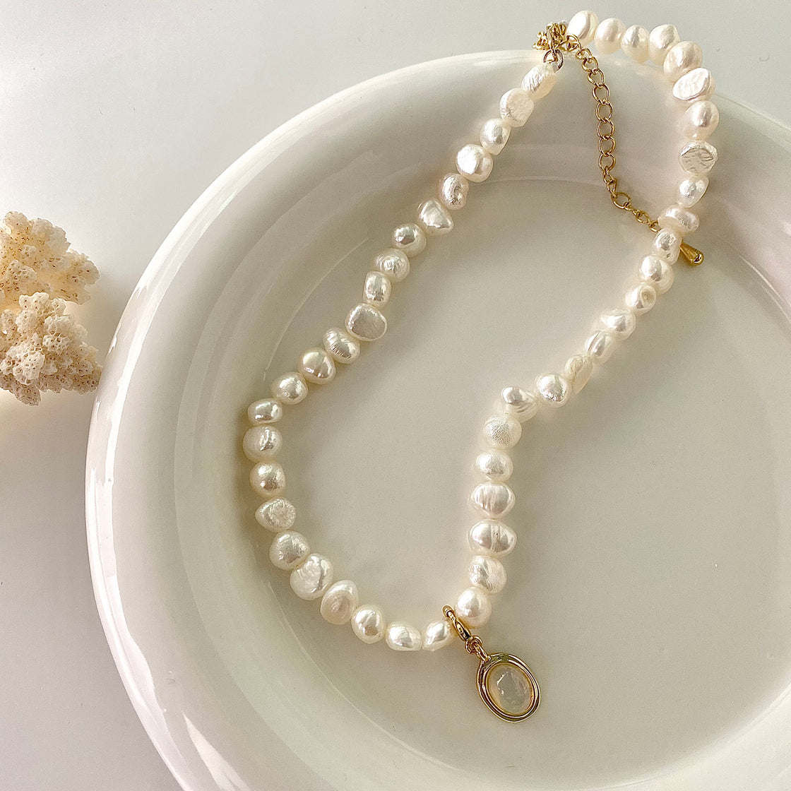 Pearl Necklace Ladies Wear Irregular Freshwater Pearl Necklace