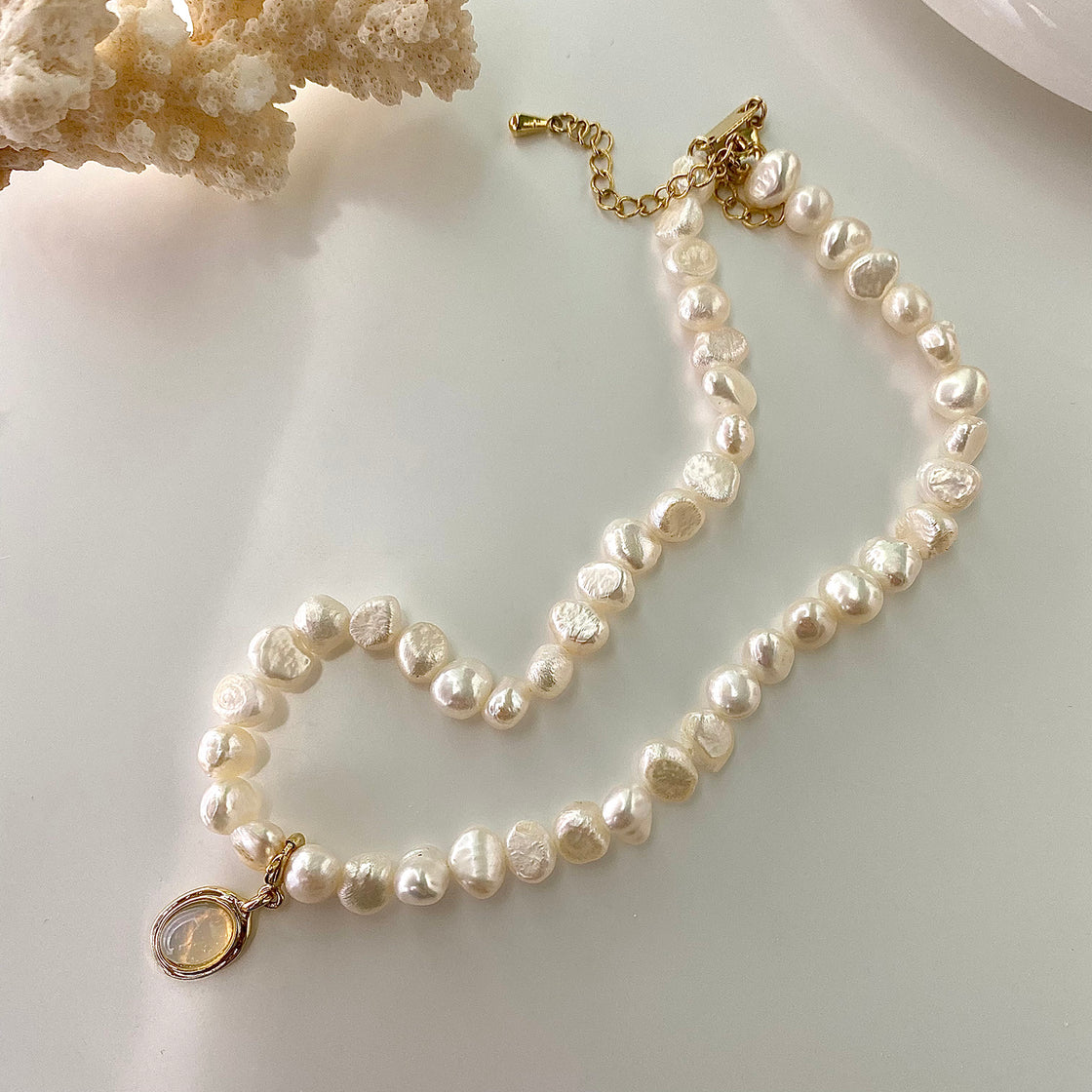Pearl Necklace Ladies Wear Irregular Freshwater Pearl Necklace