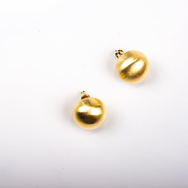Women's stud metal frosted ball stud earrings